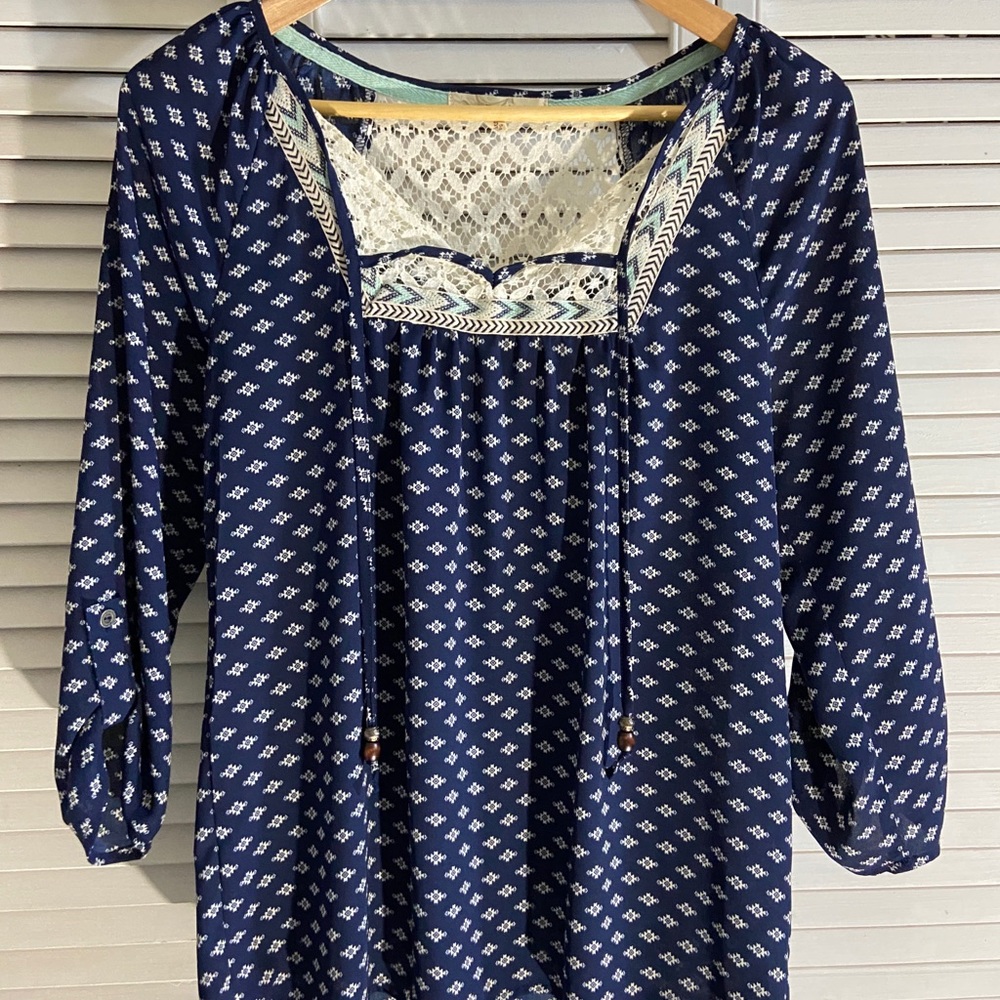 Rewind light, spring summer shirt.